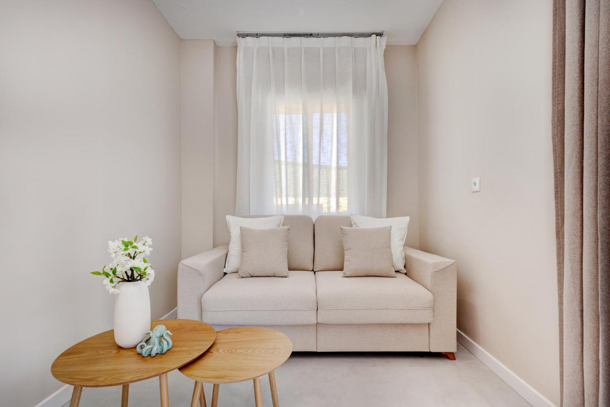 Hostal Puerta Almar إِستيبونا المظهر الخارجي الصورة